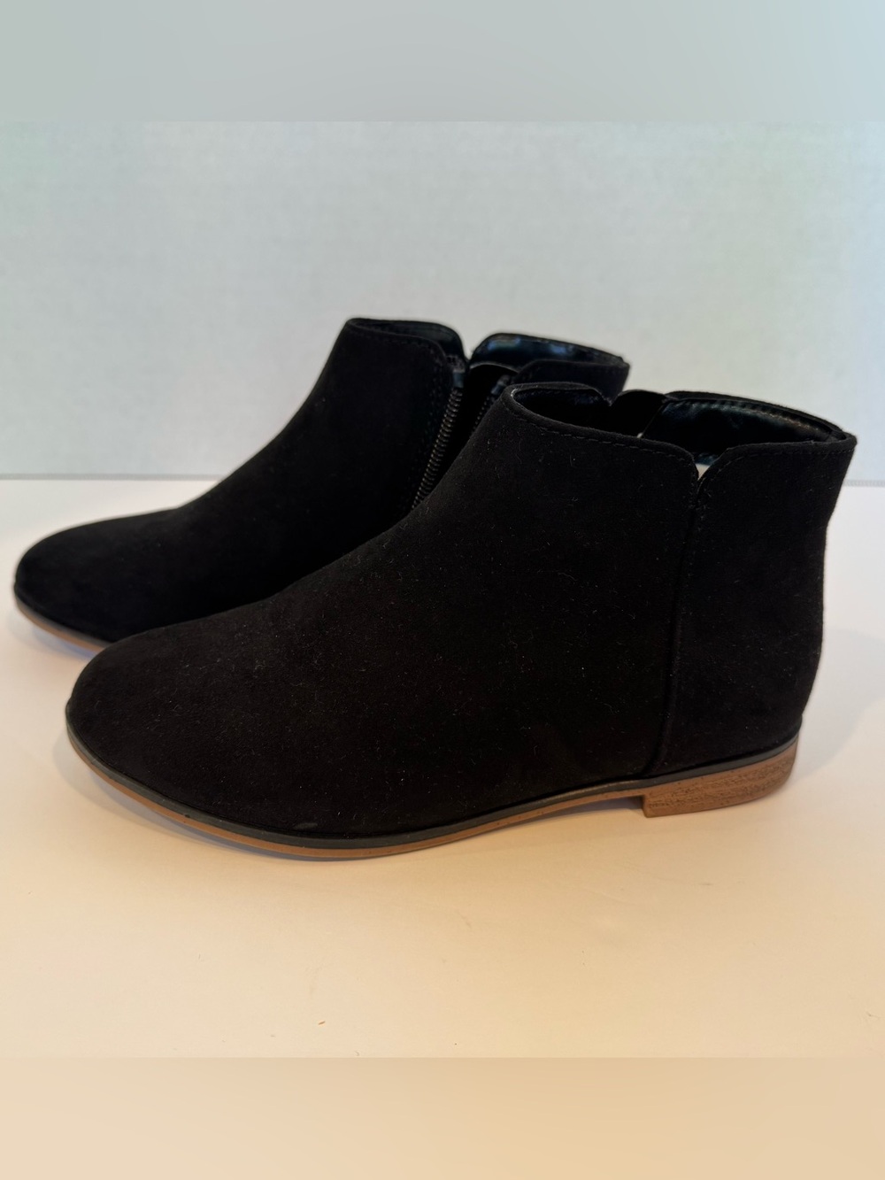 Cat & Jack Girls Black Faux Suede Ankle Booties Size 2